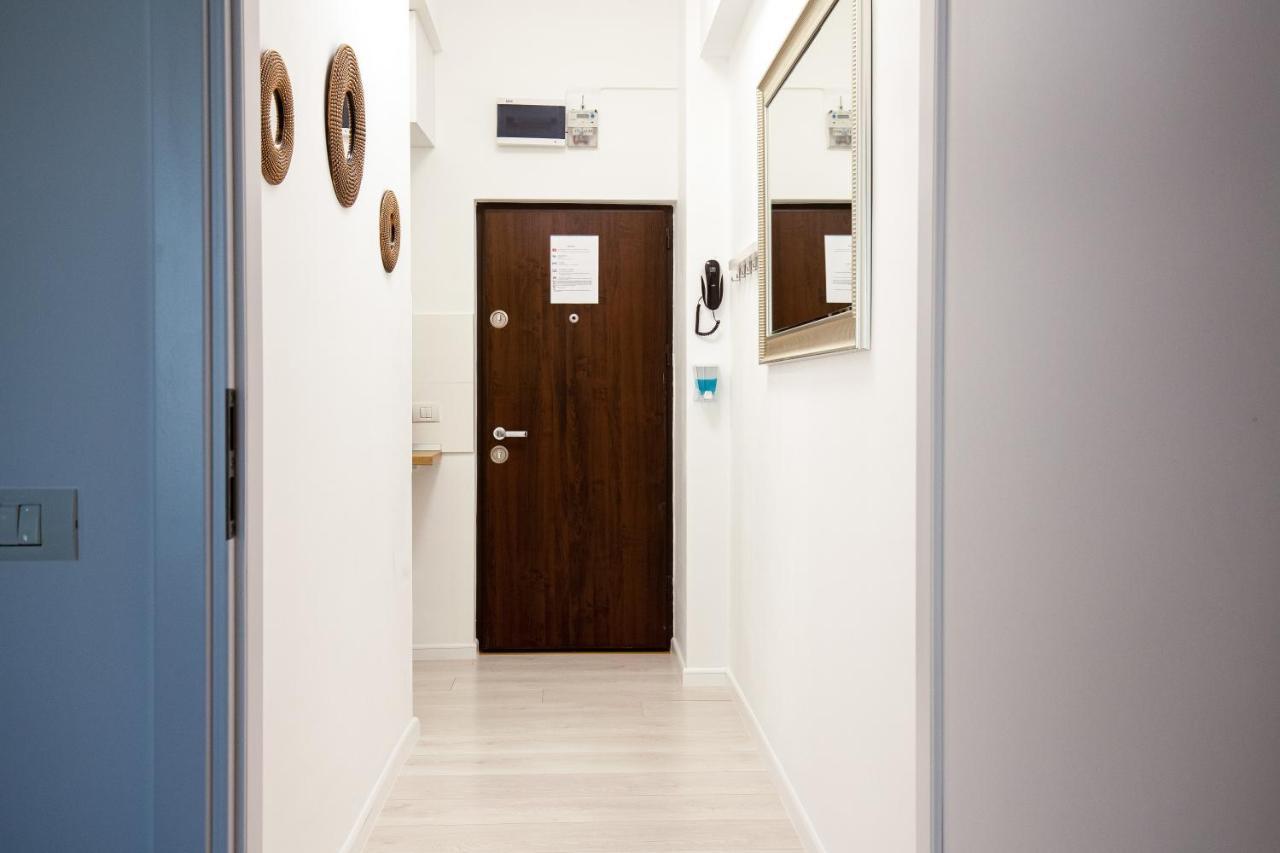 Metropole Apartments Studio Old City Bucharest Exterior photo